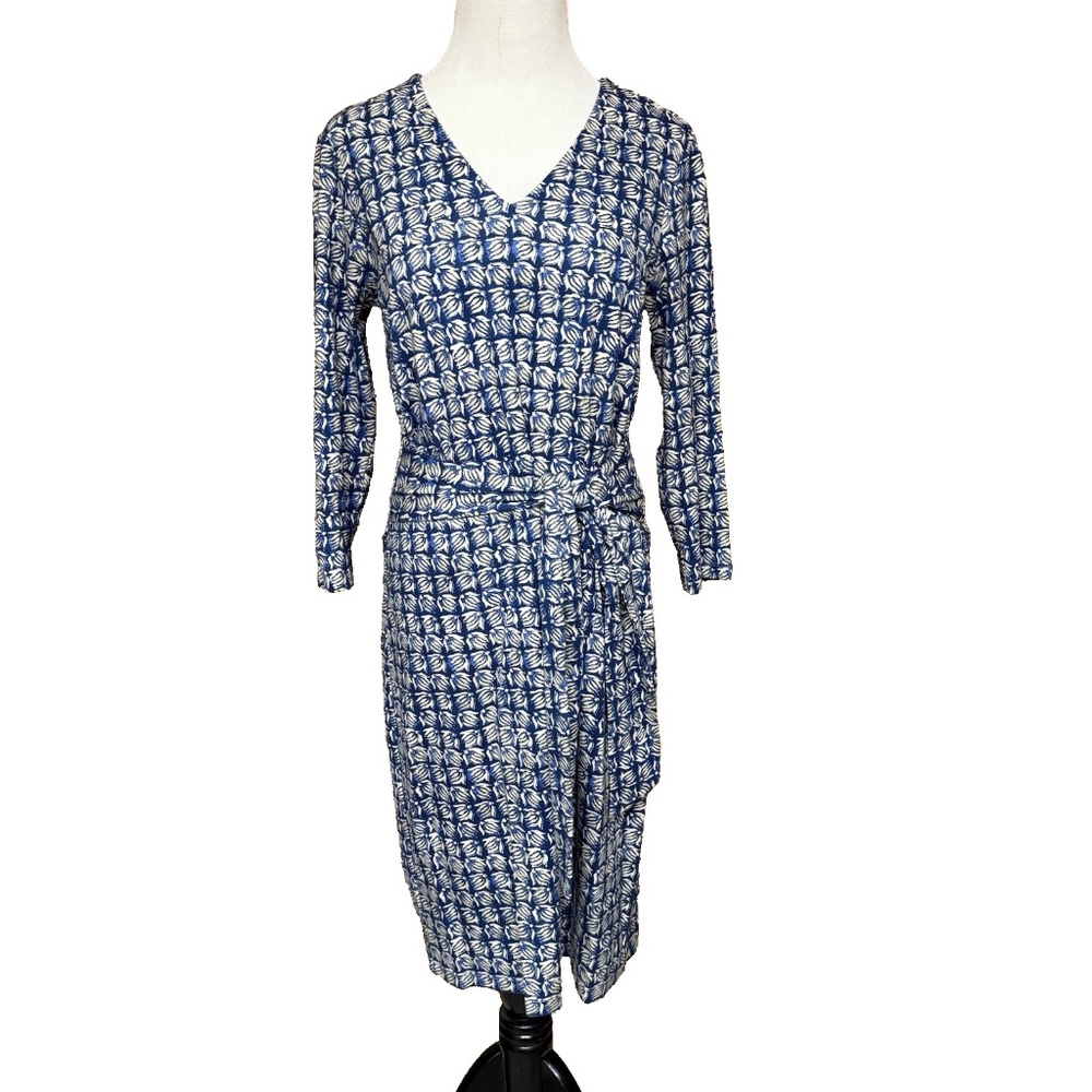 J. Mclaughlin Size S Blue Floral Catalina Stretch Tie-Waist 3/4 Sleeve Dress